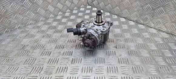 BMW 3 F30 F35 F31 Fuel injection high pressure pump 0445010853 7823463