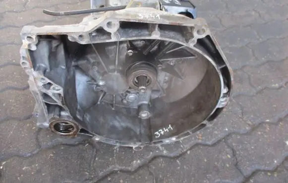 Ford Fiesta Manual 5 speed gearbox CA6R7002LBE