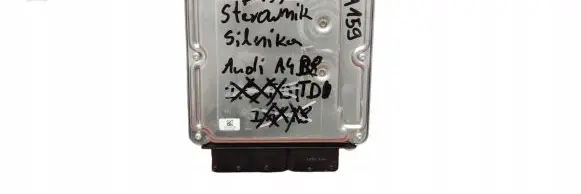 Audi A5 8T 8F Engine control unit/module 8K1907401A