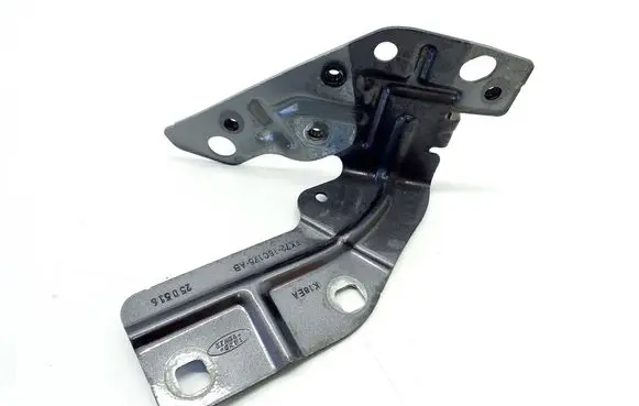 Land Rover Discovery Sport Fender mounting bracket FK7216C175AB