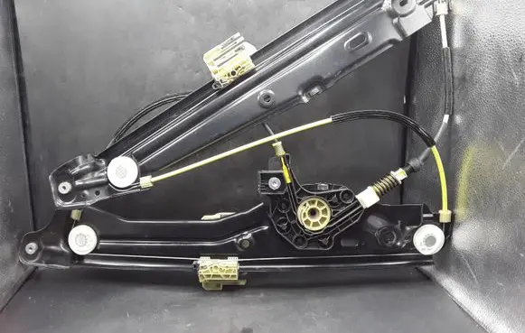 BMW 7 F01 F02 F03 F04 Front window lifting mechanism without motor 71821069E 7182086S