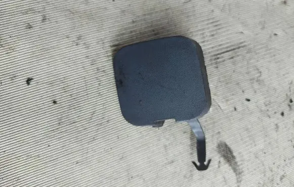 Front tow hook cap/cover