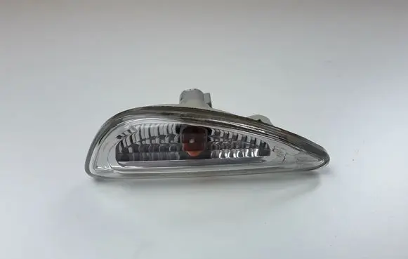 Hyundai i30 Front fender indicator light 923031RD