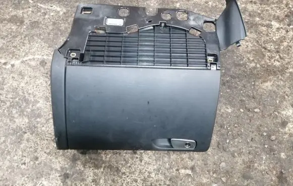 Audi A4 S4 B8 8K Glove box