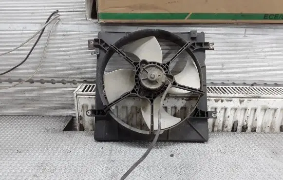 Honda CR-V Electric radiator cooling fan