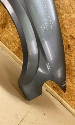 Chrysler Voyager Fender
