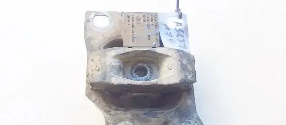 Ford Focus Engine mount bracket 98ab7m121aj 98ab-7m121-aj