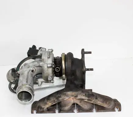 Audi Q3 8U Turbo 06J145713K