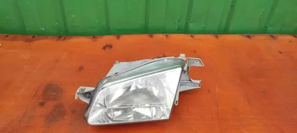 Mazda 323 Headlight/headlamp BJ1V510L0A