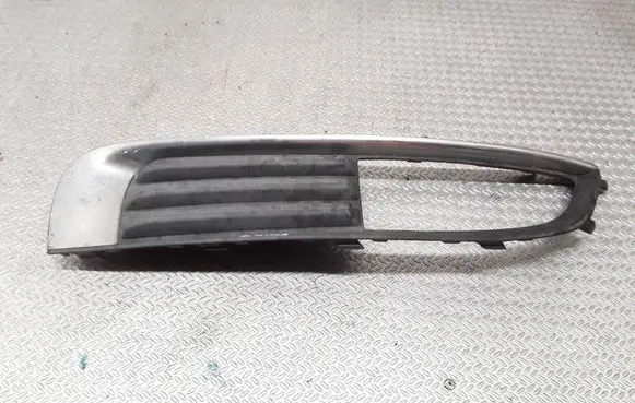 Opel Insignia A Front bumper lower grill
