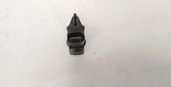 Volkswagen PASSAT B5.5 Turbo solenoid valve 1J0906283C