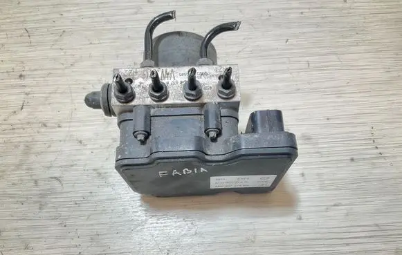 Skoda Fabia Mk3 (NJ) ABS Pump 6C0907379R 6R0907379BA
