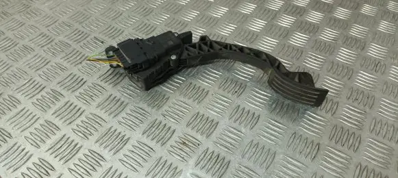 Ford Focus C-MAX Accelerator throttle pedal 4M519F836AE 0WC95YE 154242