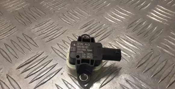Audi A6 S6 C7 4G Airbag deployment crash/impact sensor 4H0955557