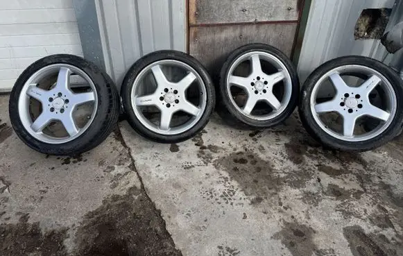 Mercedes-Benz CL C216 R19 alloy rim A2154010002
