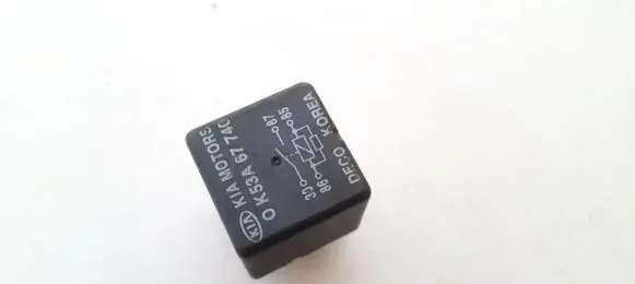 KIA Carnival Other relay 0k53a67740 deco