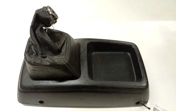 Toyota Avensis Verso Gear shifter surround trim plastic 5884244010