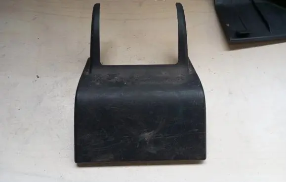 Mitsubishi Outlander Other interior part 6977A063ZZ