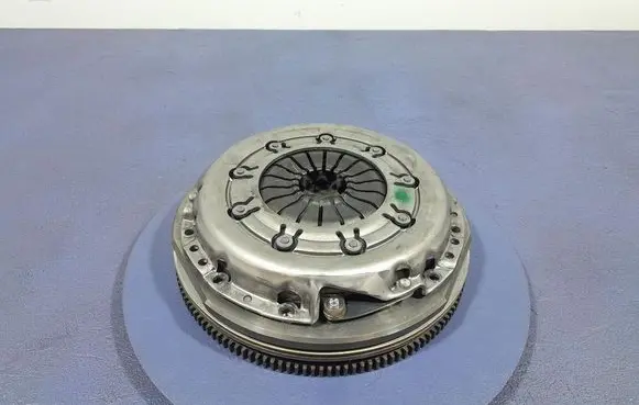 Nissan Qashqai Clutch set kit 323079410