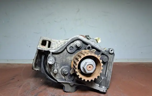 Ford C-MAX II Fuel injection high pressure pump 9676289780 A2C53384062 5WS40893