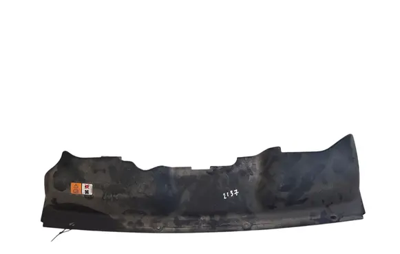 Ford Focus Radiator trim 8M5116613AA
