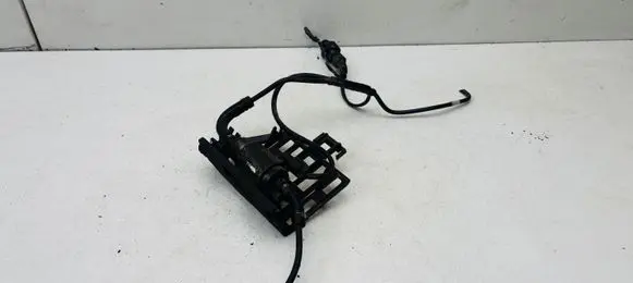 Skoda Superb B8 (3V) Webasto auxiliary heater fuel pump 3Q0201859