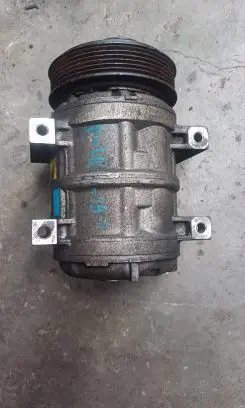 Volvo S40, V40 Air conditioning (A/C) compressor (pump) 30612681 963D019376