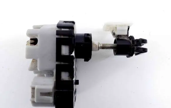 Mazda CX-3 Headlight level adjustment motor 