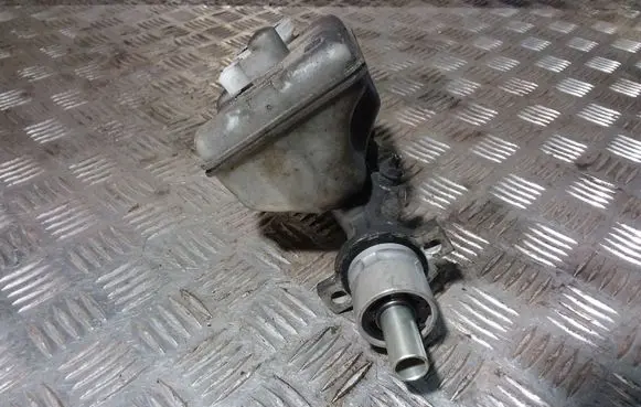 Peugeot 406 Master brake cylinder 311940