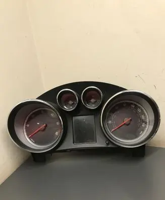 Opel Insignia A Speedometer (instrument cluster)
