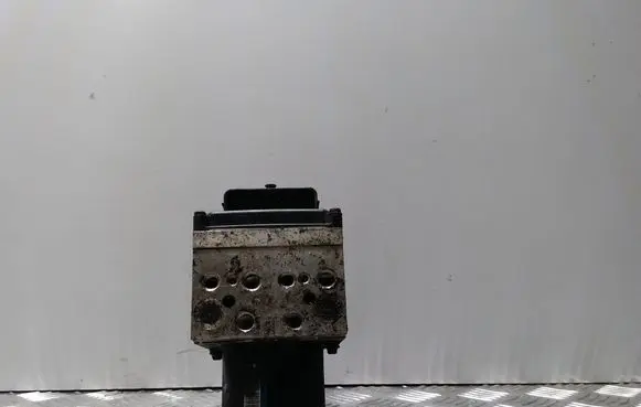 Volkswagen PASSAT B6 ABS Pump 3C0614095P 16332401