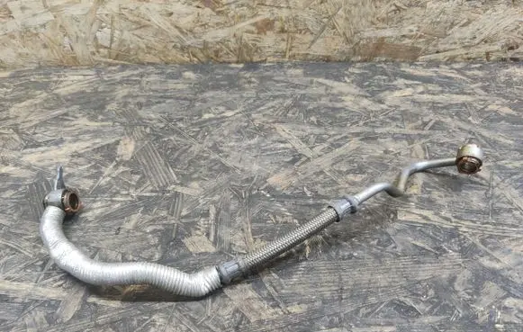 Citroen DS7 Crossback Turbo turbocharger oiling pipe/hose 9819239880