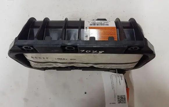 Volvo V60 Passenger airbag 616289100 616261000
