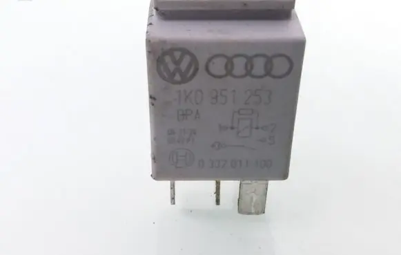 Volkswagen Touran I Other relay 1K0951253 449