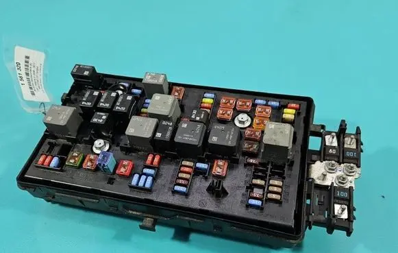 Opel Insignia A Fuse box set 13255300 IMPRK1561320