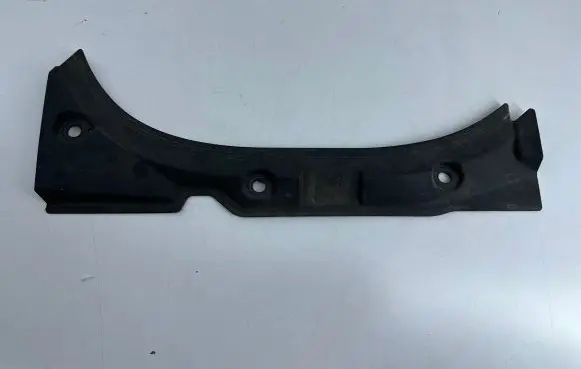 Audi A8 S8 D4 4H Other engine bay part 4H0823746