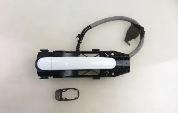 Volkswagen Jetta VI Rear door exterior handle