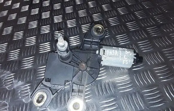 Volkswagen PASSAT B5.5 Wiper motor 3c9955711 53027612