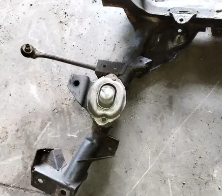 BMW X3 E83 Front subframe
