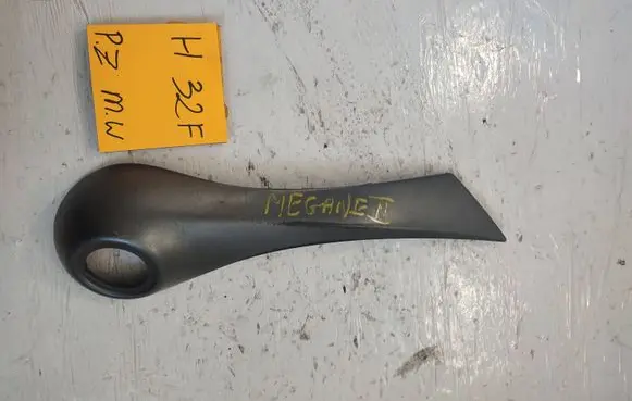 Renault Megane II Front door handle cover 8200297588