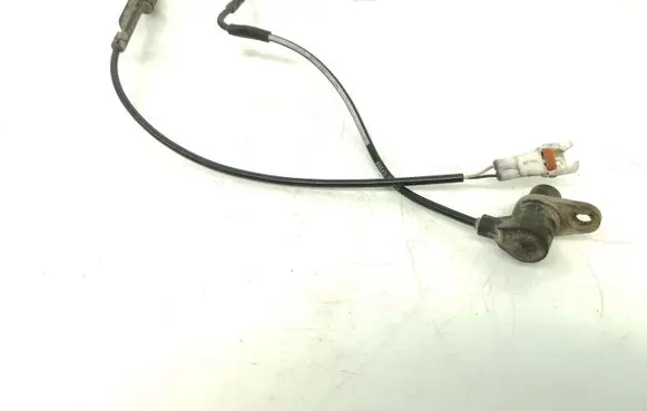 Volkswagen Golf I ABS brake wheel speed sensor 8954302040 0265006676