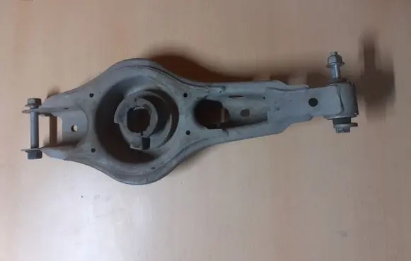 Chevrolet Malibu Rear upper control arm/wishbone 84126267