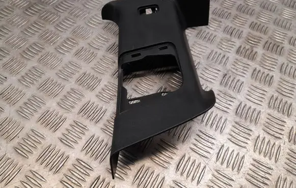 Chevrolet Camaro (B) pillar trim (top) 84016269