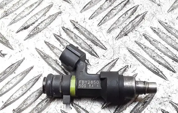 Nissan Qashqai Fuel injector fby2850