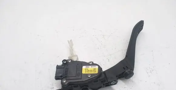 Audi Q7 4L Accelerator throttle pedal 7L0723507C 6PV00802626