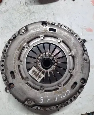 Mitsubishi Colt Clutch set kit 2300A001