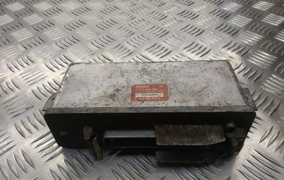 Audi 80 90 S2 B4 ABS control unit/module 4A0907379A