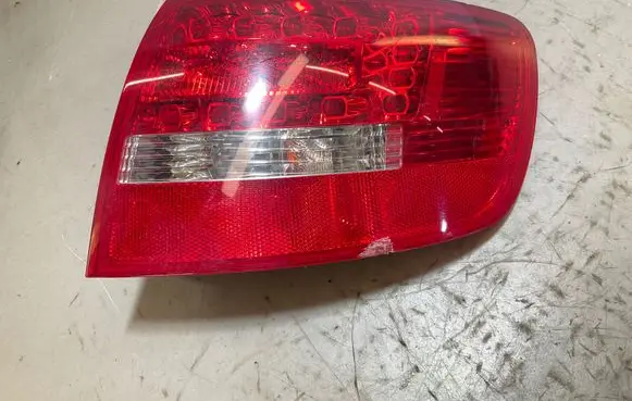 Audi A6 S6 C6 4F Rear/tail lights 4F9945096E