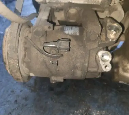 Nissan Almera N16 Air conditioning (A/C) compressor (pump) 92600bn300 ea05045010