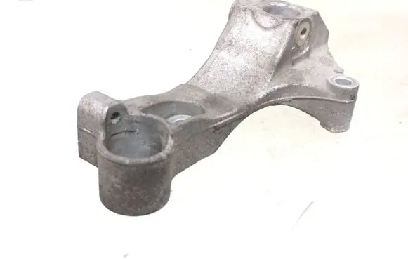 Seat Ibiza IV (6J,6P) Generator/alternator bracket 03g903143c